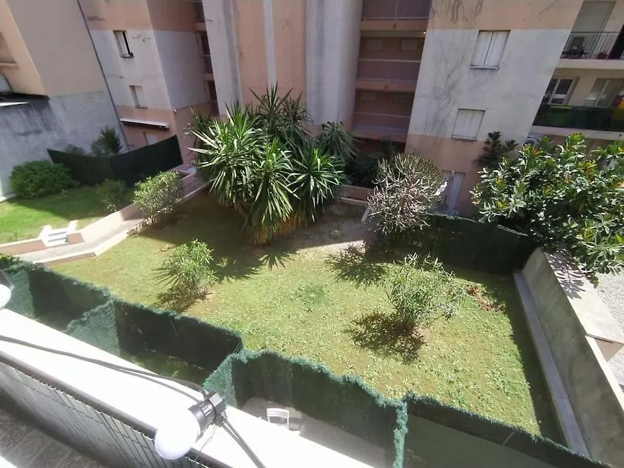 Appartement studio climatisé, 50 m de la prom, Wifi Nice