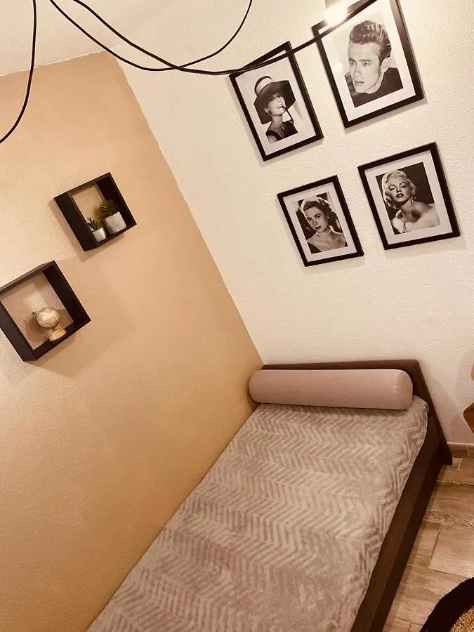 studio climatisé, 50 m de la prom, Wifi Nice France